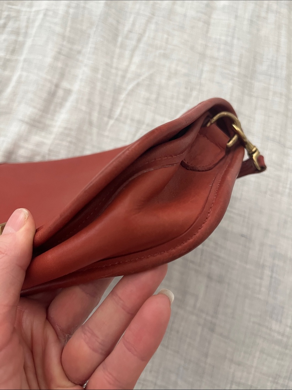 Vintage Coach 9755 Penny Pocket Purse in brick red glove tanned leather - Picture 7 of 15